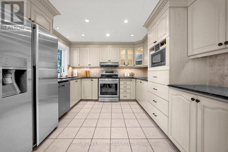 28933425/15-rosemeade-place/centrepointe/ottawa/ontario/K2G5V9_16