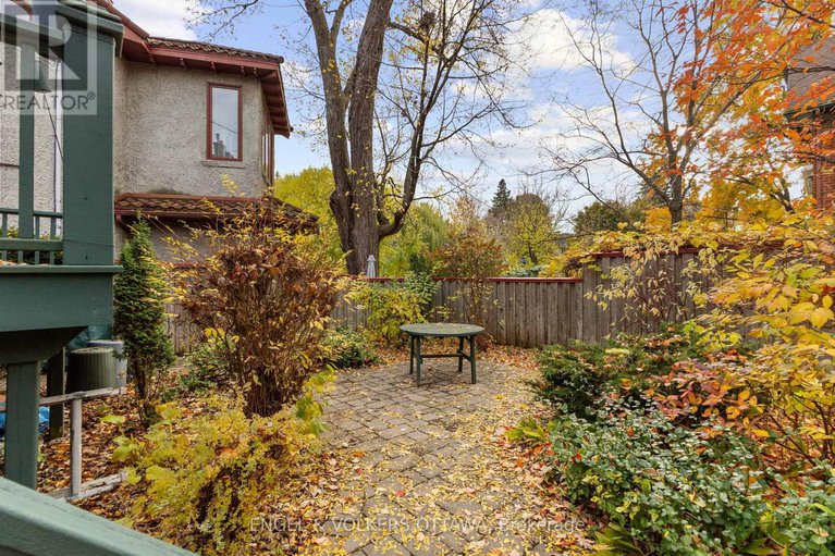 29066920/10-allan-place/glebe/ottawa/ontario/K1S3T1_32