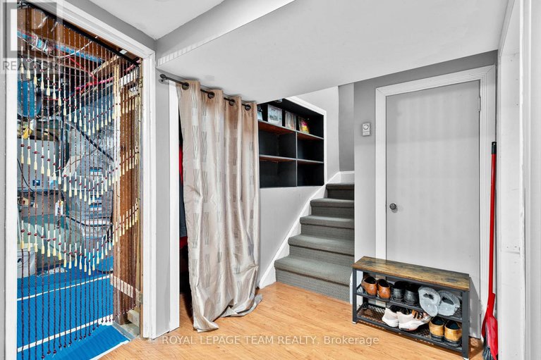 29301931/421-greenwood-avenue/laurentianview/ottawa/ontario/K2A0X5_19