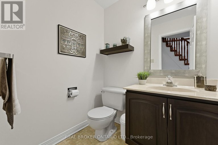 28875252/3-red-oaks-trail/stittsville-central/ottawa/ontario/K2S1E2_23