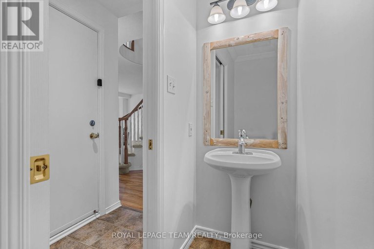 28595132/144-windhurst-drive/barrhaven-east/ottawa/ontario/K2G6K8_20