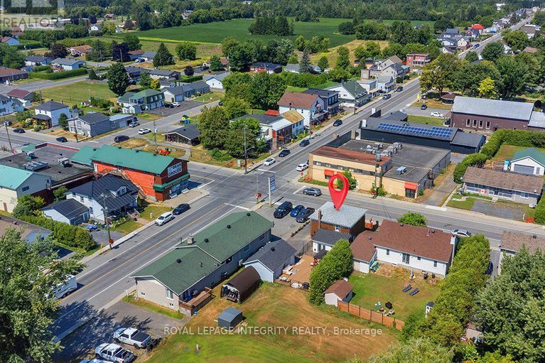 28760904/2234-laval-street/clarencerockland-twp/clarence-rockland/ontario/K0A1E0_42