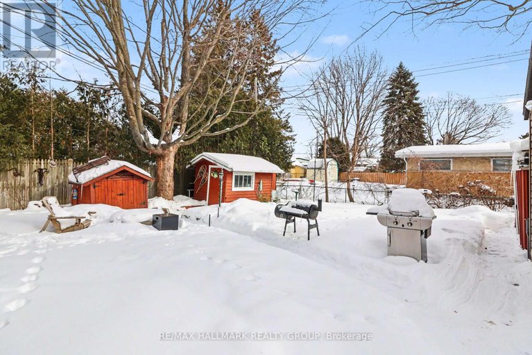 29352871/232-kennedy-lane-w/bilberry-creekqueenswood-heights/ottawa/ontario/K1E1G7_22