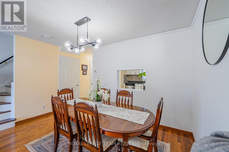 29296778/67-1347-perez-crescent/carson-grove/ottawa/ontario/K1J8T9_18