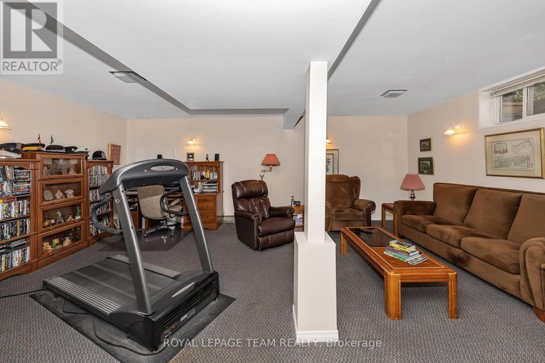 28624238/1830-kerr-avenue/mckellar-heights/ottawa/ontario/K2A1J3_25
