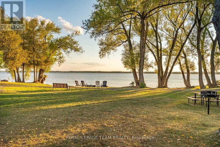 29455878/226-kaswit-drive/beckwith-twp/beckwith/ontario/K7C0C4_40