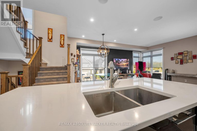 28975747/129-chaperal-private/avalon-west/ottawa/ontario/K4A0T6_19
