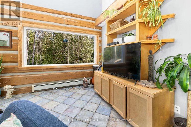 29671650/2538-darling-road/lanark-highlands-darling-twp/lanark-highlands/ontario/K0A1P0_13