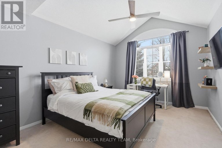 29374830/2224-merlot-way/springridgeeast-village/ottawa/ontario/K4A4S2_24