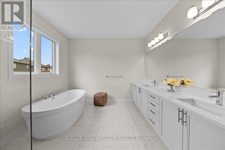 29577044/352-cloyne-crescent/half-moon-bay/ottawa/ontario/K2J6W4_27