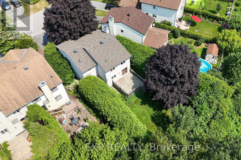 28733539/80-coolspring-crescent/borden-farmstewart-farmcarleton-heightsparkwood-hills/ottawa/ontario/K2E7M8_40