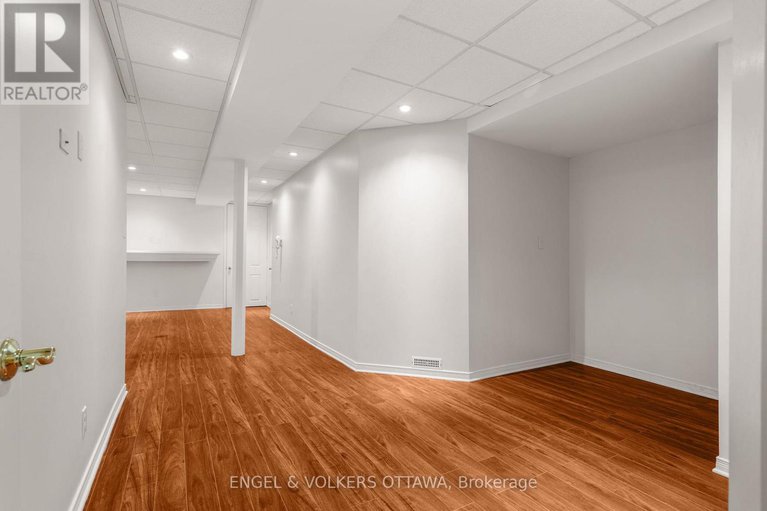 29256000/28-camberley-street/barrhaven-east/ottawa/ontario/K2G6W2_38