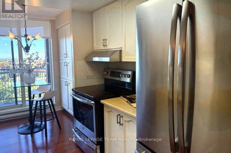 28975541/1008-100-grant-carman-drive/borden-farmstewart-farmcarleton-heightsparkwood-hills/ottawa/ontario/K2E8B8_11