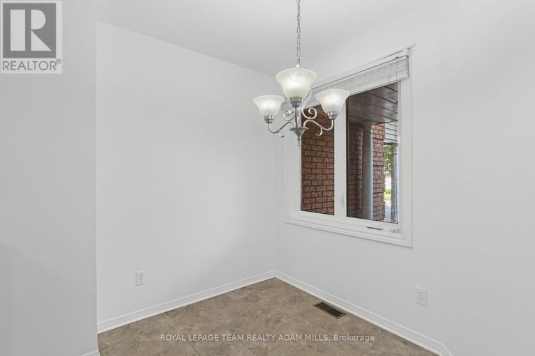 28814218/106-woodpark-way/longfields/ottawa/ontario/K2J4C5_13