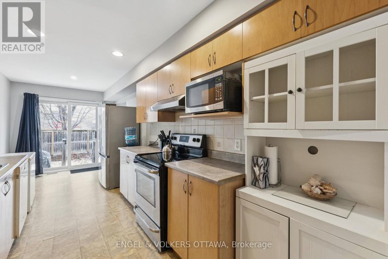 29136512/507-salzburg-drive/notting-hillsummerside/ottawa/ontario/K4A0C6_13