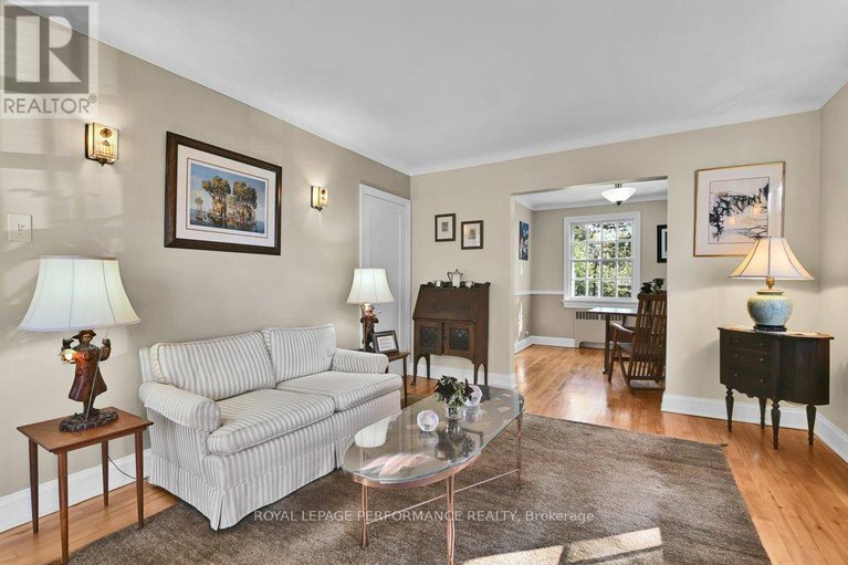 29045604/250-fourth-avenue/glebe/ottawa/ontario/K1S2M1_18