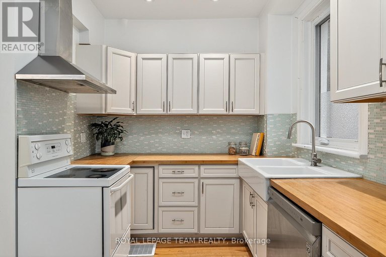 29137388/324-osgoode-street/sandy-hill/ottawa/ontario/K1N6T2_15