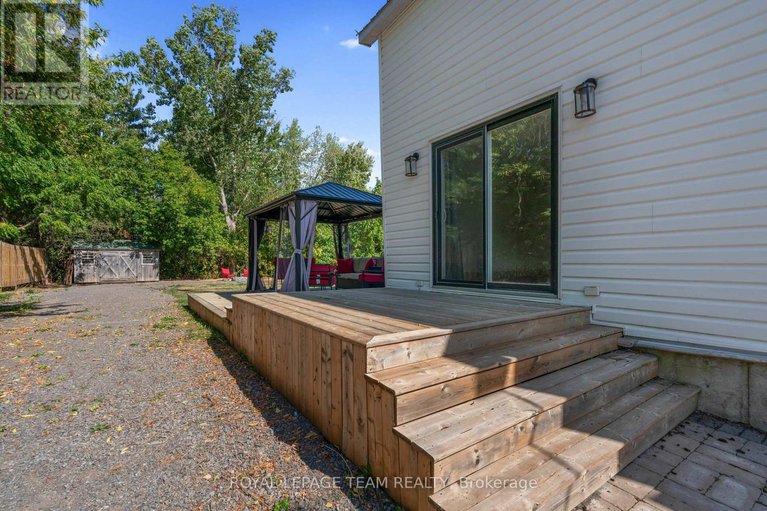 29213899/12361-winchester-springs-road/north-dundas-winchester-twp/north-dundas/ontario/K0C2L0_25
