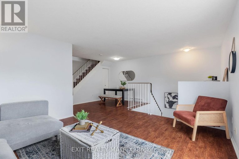 28594939/25h-banner-road/sheahan-estatestrend-village/ottawa/ontario/K2H8T3_6