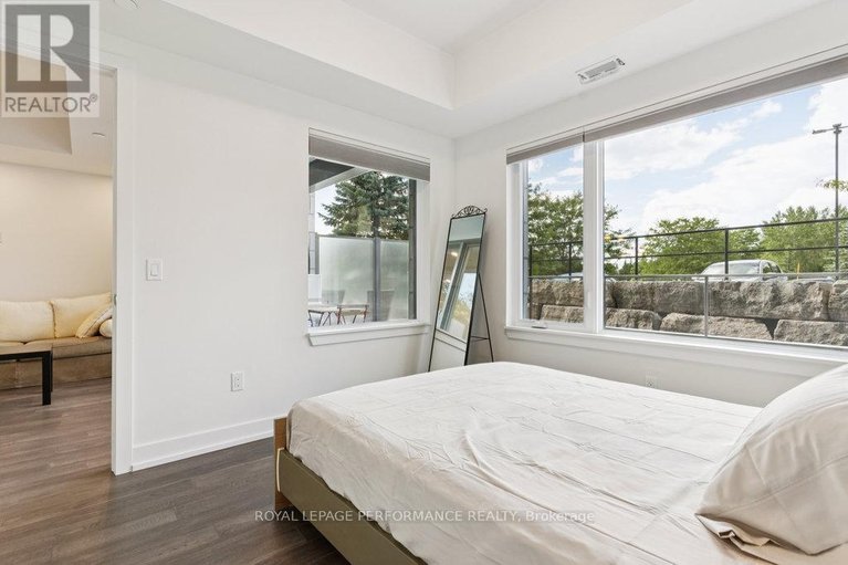 29450825/104-280-herzberg-road/morgans-grantsouth-march/ottawa/ontario/K2K0N8_29