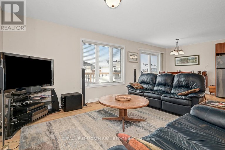 29354267/22-code-crescent/smiths-falls/smiths-falls/ontario/K7A0A9_7