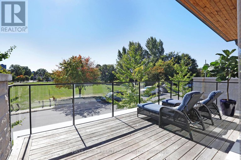 28904417/127-clegg-street/ottawa-east/ottawa/ontario/K1S5P7_12