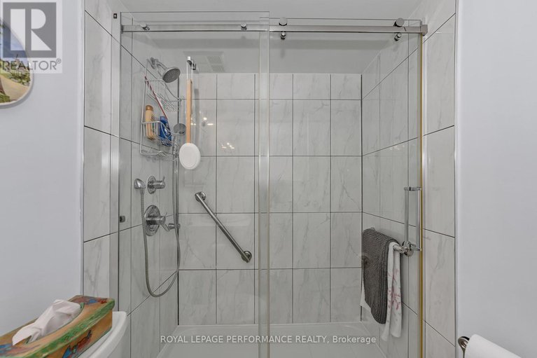 29167594/903-200-lafontaine-avenue/vanier/ottawa/ontario/K1L8K8_24