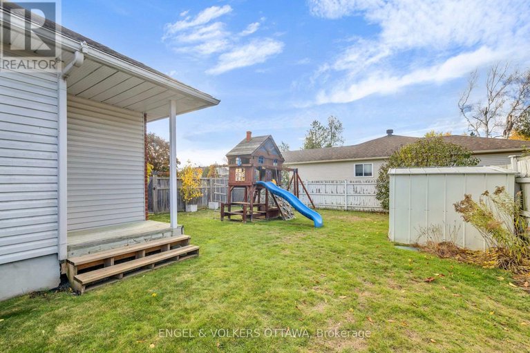 29096516/26-carleton-cathcart-street/stittsville-south/ottawa/ontario/K2S1M7_40