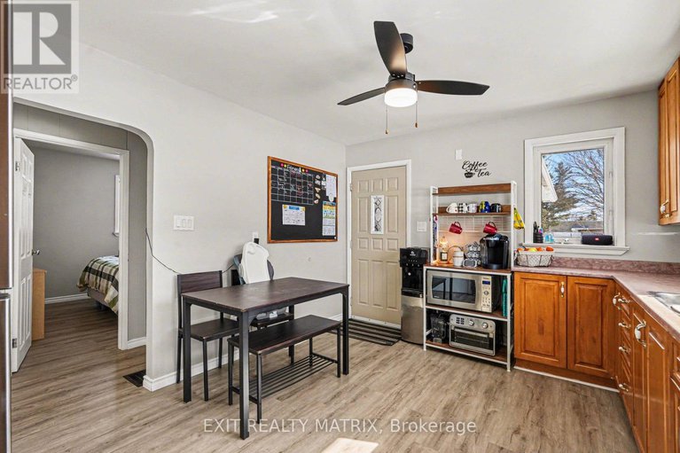 29433670/528-keatley-road/kinburn/ottawa/ontario/K7S3G7_7