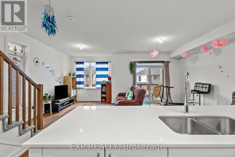 28635954/870-anciano-crescent/emerald-meadowstrailwest/ottawa/ontario/K2S2R8_11