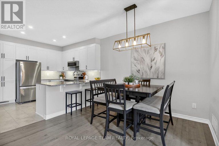 29645238/802-bascule-place/richmond/ottawa/ontario/K0A2Z0_8