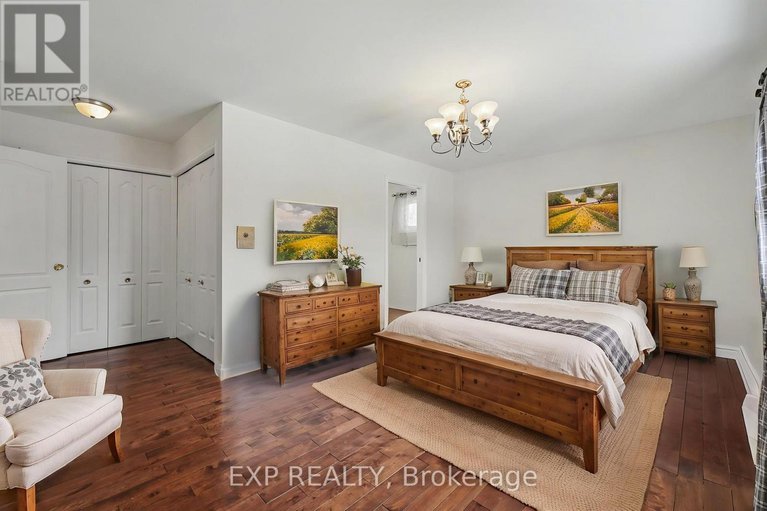 29425295/5749-knights-drive/manotick-east-to-manotick-station/ottawa/ontario/K4M1K2_29