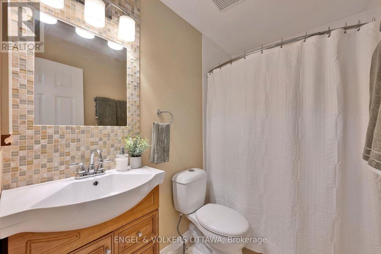 28887714/5233-mclean-crescent/manotick-long-island-nicholls-island/ottawa/ontario/K4M1G1_24