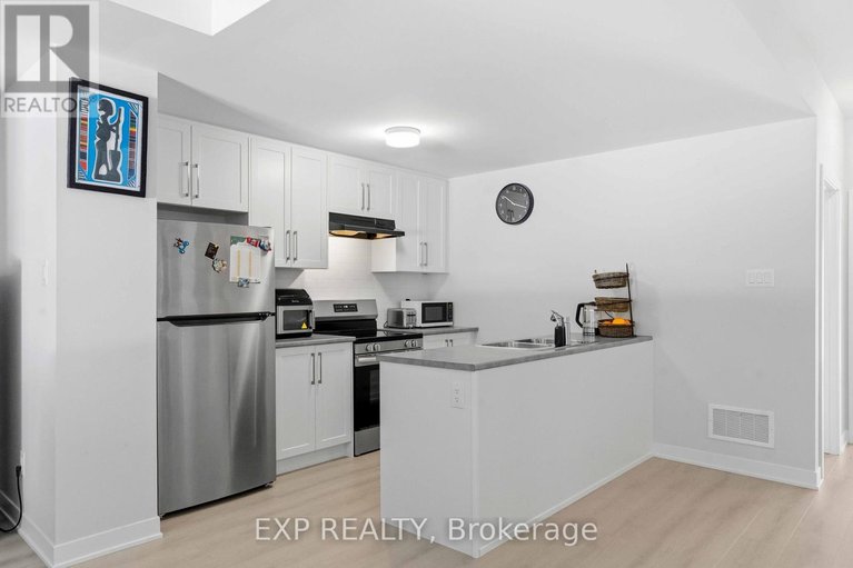 29443713/116-parnian-private/half-moon-bay/ottawa/ontario/K2J4H7_15