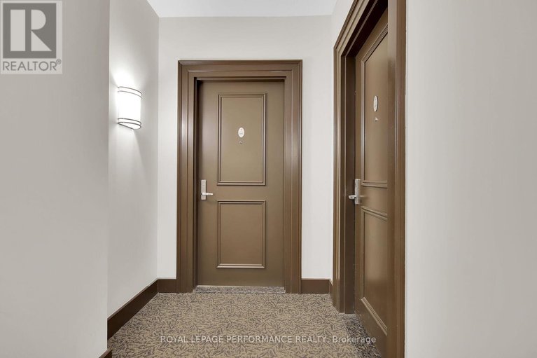 27930686/1807-70-landry-street/vanier/ottawa/ontario/K1L0A8_7