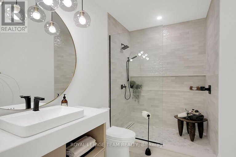28825030/5852-red-castle-ridge/manotick-east-to-manotick-station/ottawa/ontario/K4M0A7_33