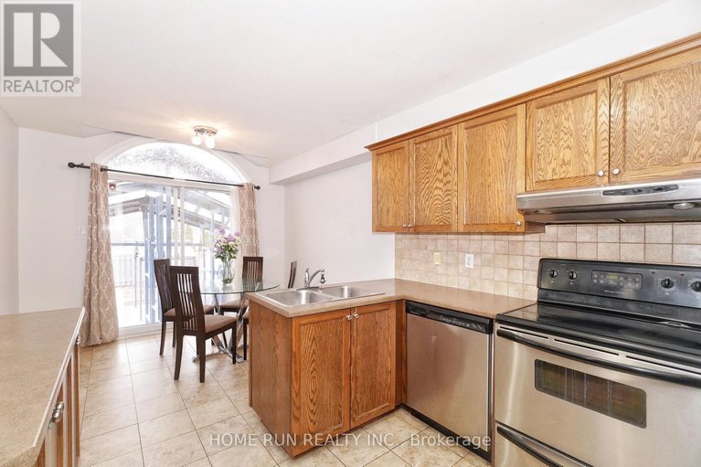 29605927/2222-brockstone-crescent/avalon-east/ottawa/ontario/K4A4V5_18