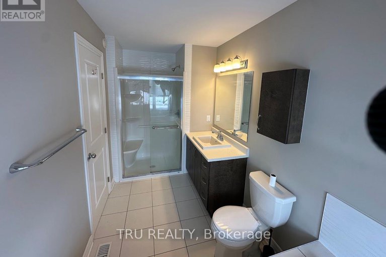 29338433/130-eric-maloney-way/blossom-parkkemp-parkfindlay-creek/ottawa/ontario/K1T0R1_28