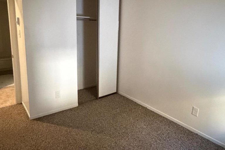 29573892/e-1033-cummings-avenue/cyrville/ottawa/ontario/K1J9K6_10