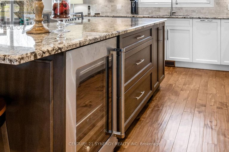 29653237/40-brockington-crescent/tanglewood/ottawa/ontario/K2G4K2_16