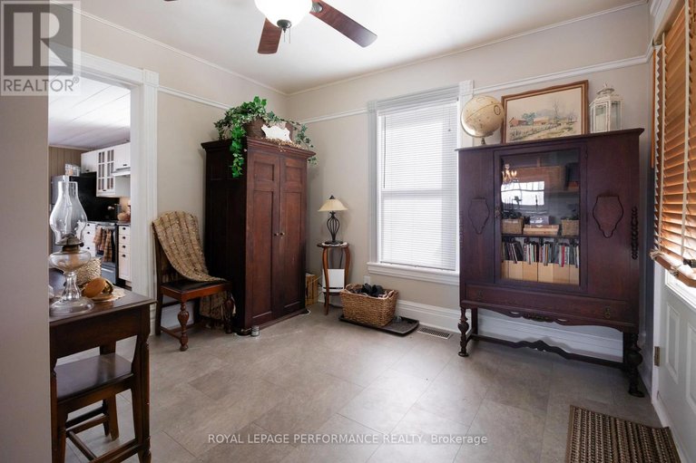 29502895/19683-william-street/south-glengarry-charlottenburgh-twp/south-glengarry/ontario/K0C2J0_3