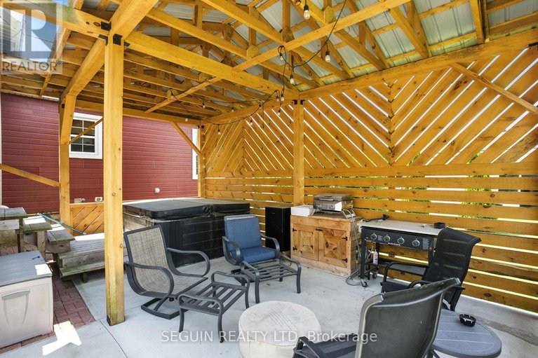 28526584/2785-pattee-road-e/east-hawkesbury-twp/hawkesbury/ontario/K6A0G3_11