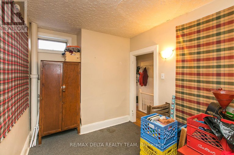 29117353/27-perkins-street/west-centre-town/ottawa/ontario/K1R7G4_13