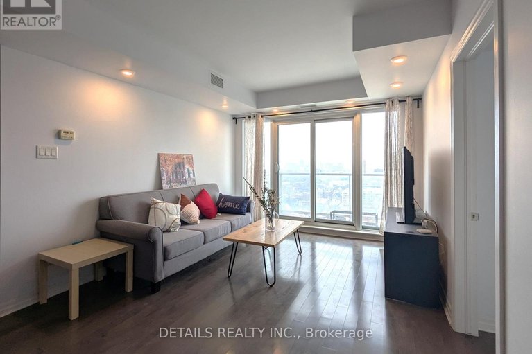 29539473/2102-195-besserer-street/sandy-hill/ottawa/ontario/K1N0B6_6