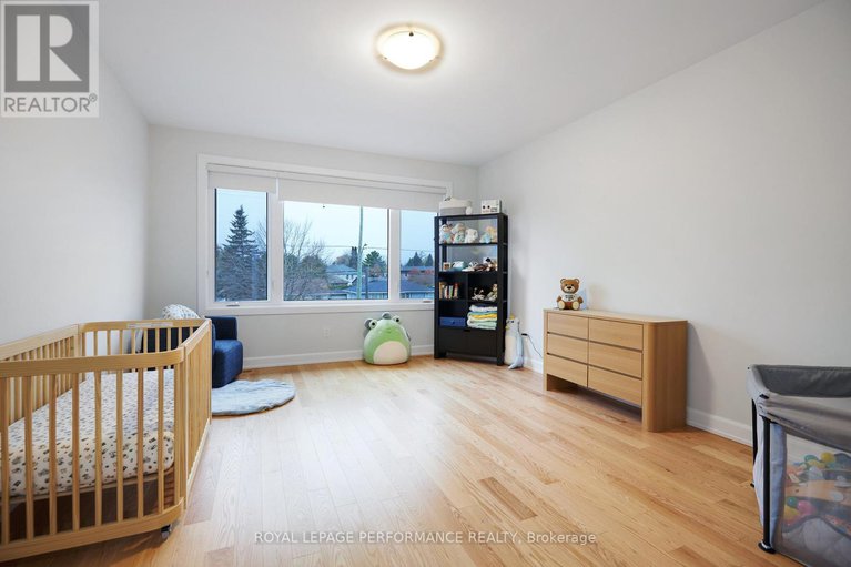 29317173/1709-fisher-ave-avenue/carleton-heights/ottawa/ontario/K2C1X9_32