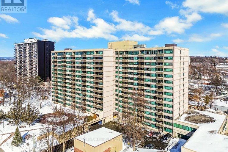 29419876/ph7-555-brittany-drive/viscount-alexander-park/ottawa/ontario/K1K4C5_1