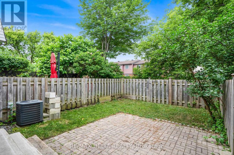 28534404/8-2296-orient-park-drive/blackburn-hamlet-south/ottawa/ontario/K1B4N6_23