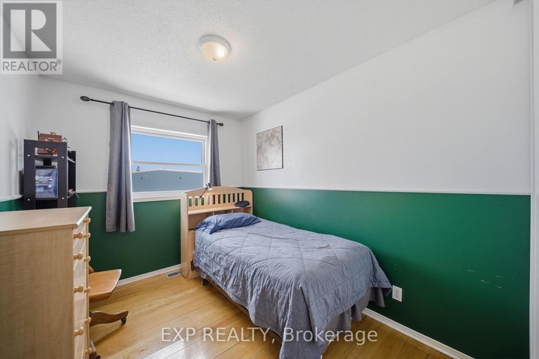 29466998/296-bonavista-street/town-of-rockland/clarence-rockland/ontario/K4K1N8_23