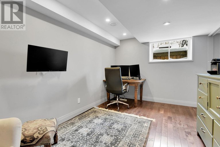 28147460/179-gracewood-crescent/blossom-parkkemp-parkfindlay-creek/ottawa/ontario/K1T0J3_37