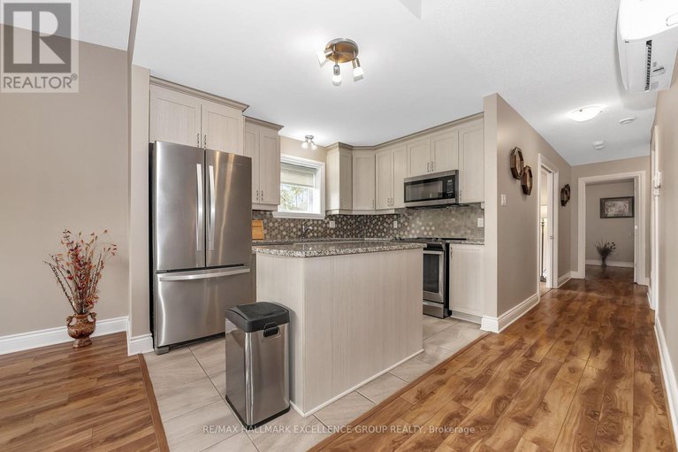 28810909/214-290-masters-lane/town-of-rockland/clarence-rockland/ontario/K4K0K5_9
